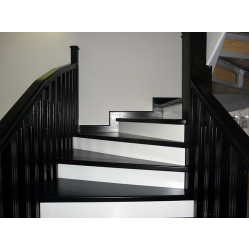 Kāpnes ar pagriezienu 180° 2