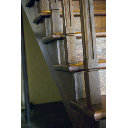 Kāpnes ar pagriezienu 180° 2