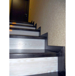 Kāpnes ar laukumu 180° 2