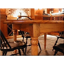 Kastaņkoka virtuves galds