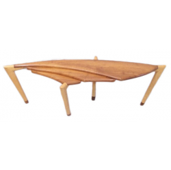 Kļavas putna acs žurnālu galdiņš