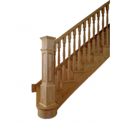 Kāpnes, kāpņu stabs un virpoti reliņi.