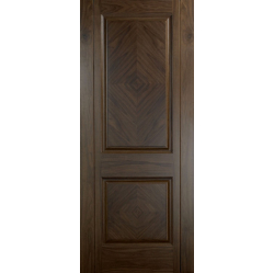 Riekstkoka finierējuma iekšdurvis.